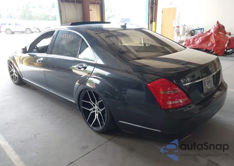 2011 Mercedes-Benz S 550 из США, поврежденный, VIN WDDNG7BB1BA412083